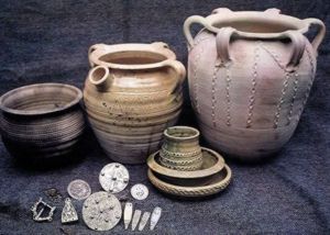 *More replica saxon pottery
