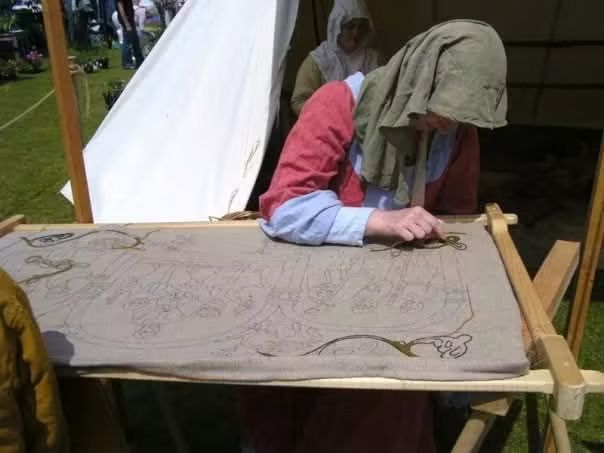 Panel 6 being started by Jane in Tollerton – © Elizabeth Chadwick, June 2009