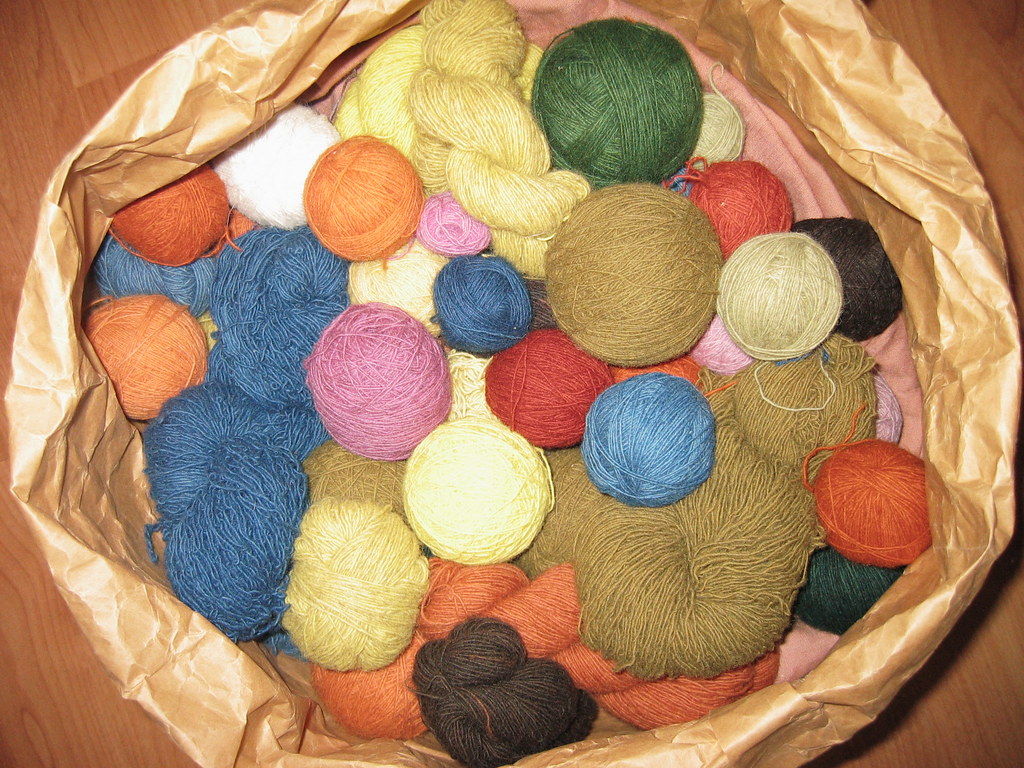 The wool for the embroidery – © Carole Tidy, November 2007